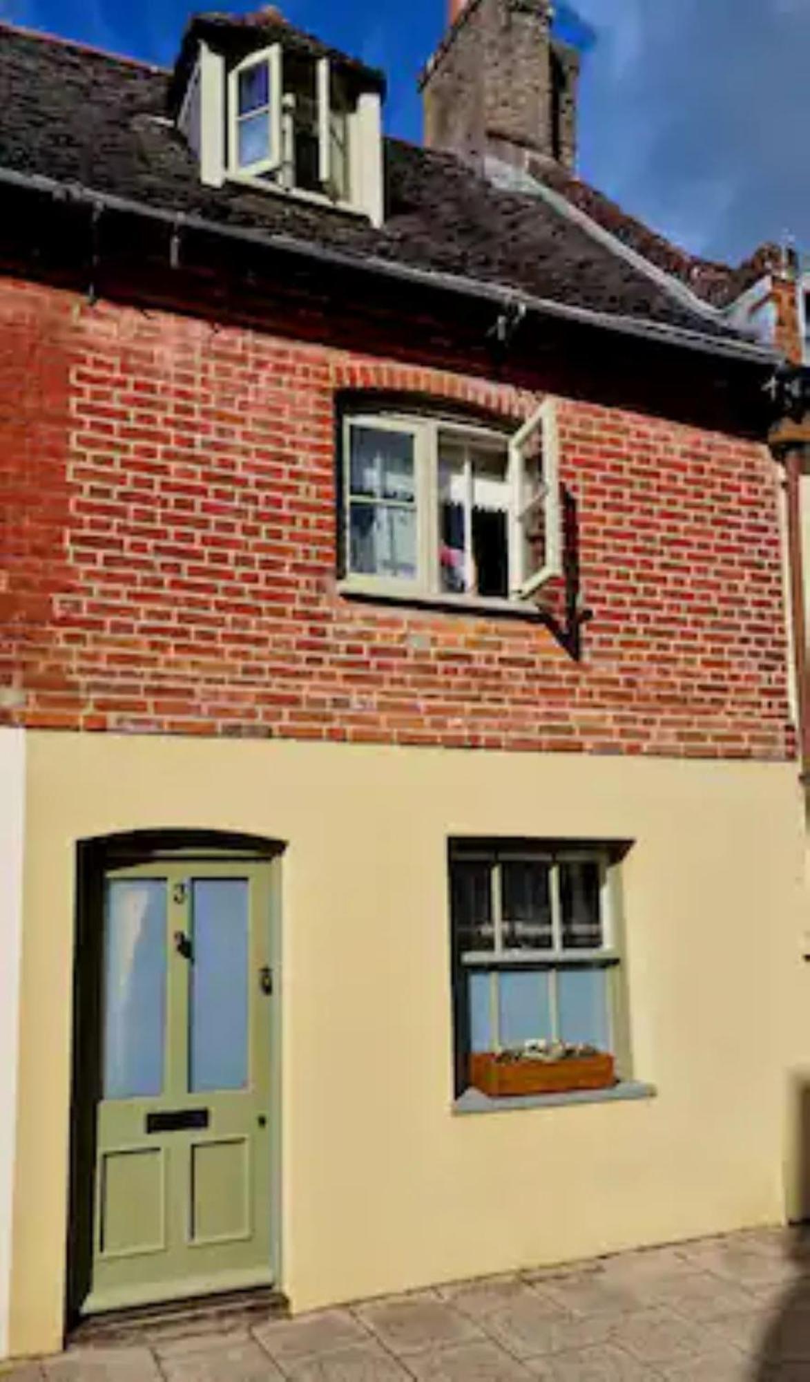 Jackdaw Cottage-Beautiful Cottage, Town Centre Wimborne Minster Extérieur photo