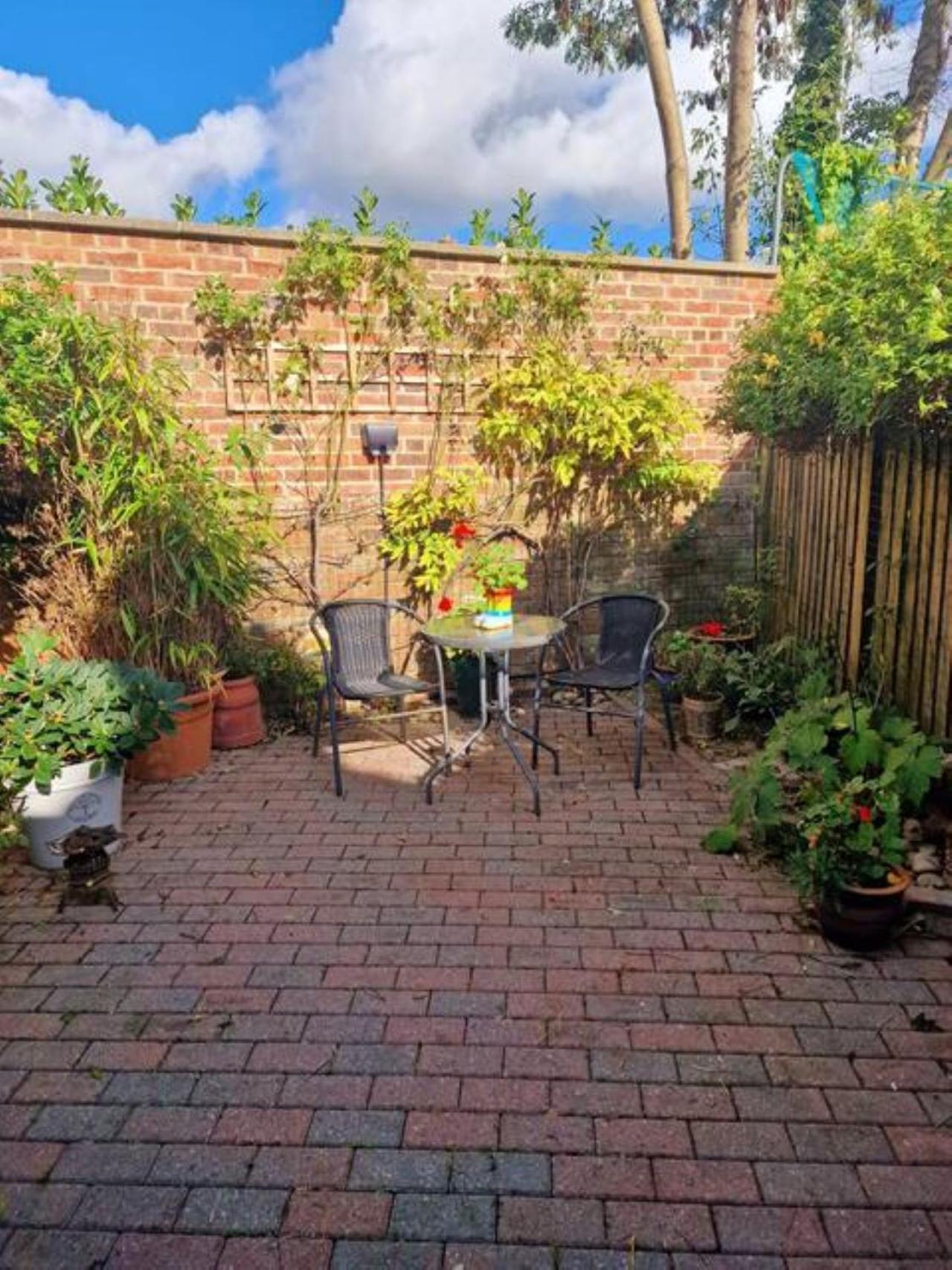 Jackdaw Cottage-Beautiful Cottage, Town Centre Wimborne Minster Extérieur photo