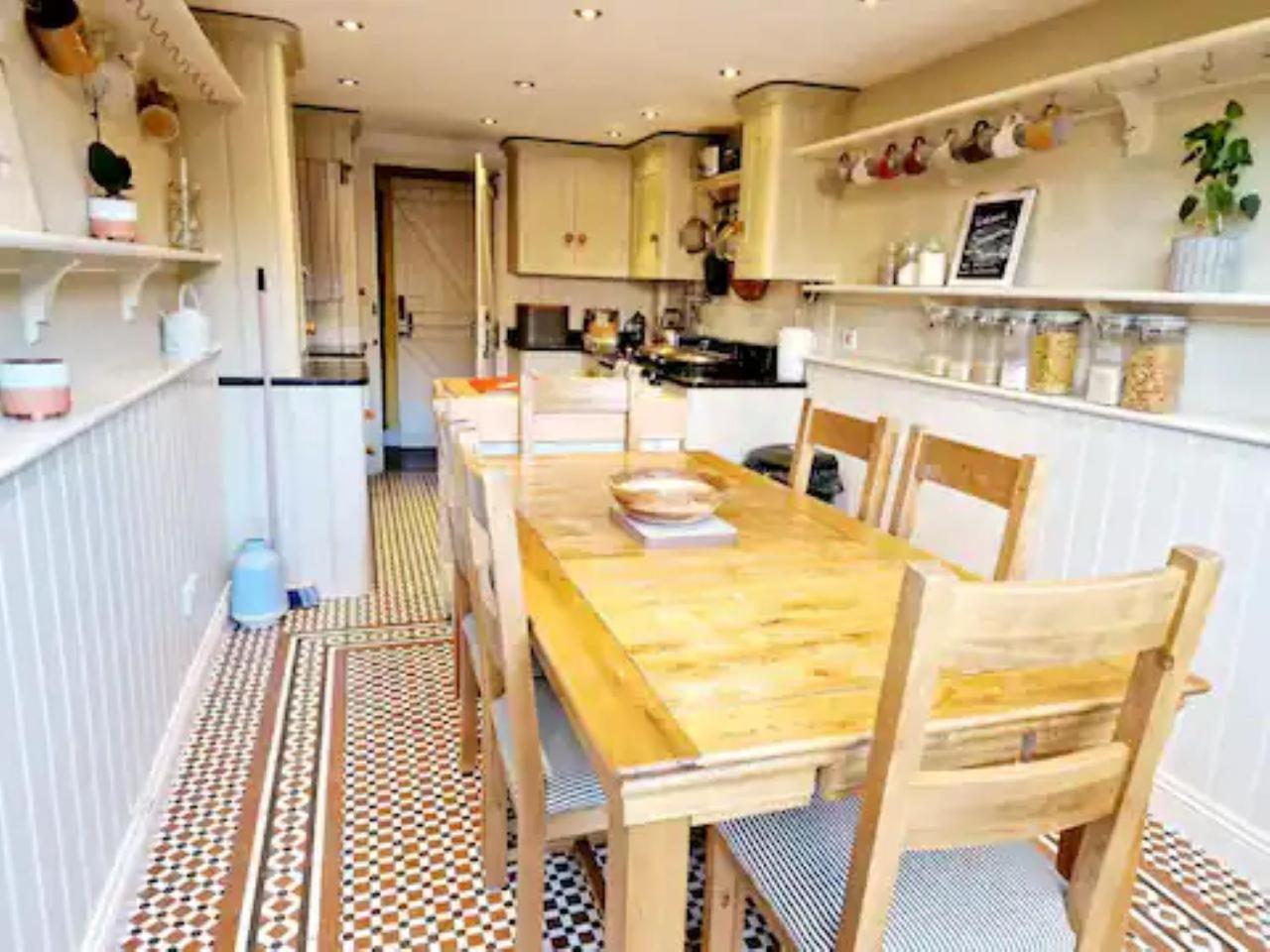 Jackdaw Cottage-Beautiful Cottage, Town Centre Wimborne Minster Extérieur photo