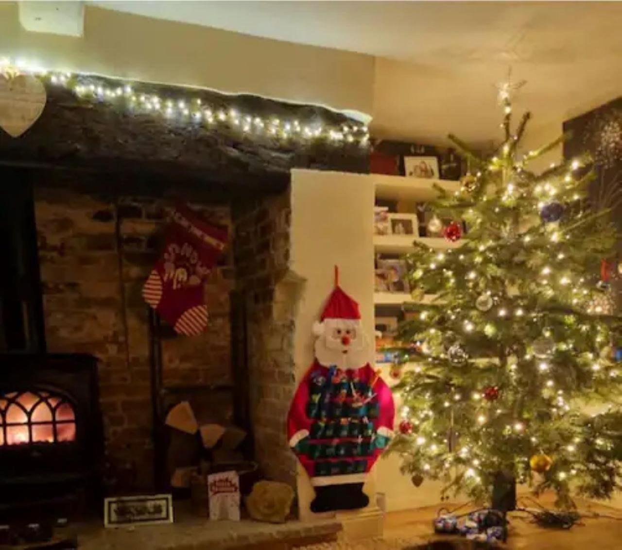 Jackdaw Cottage-Beautiful Cottage, Town Centre Wimborne Minster Extérieur photo
